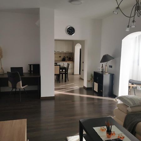 Apartmani Nika Rijeka Eksteriør bilde
