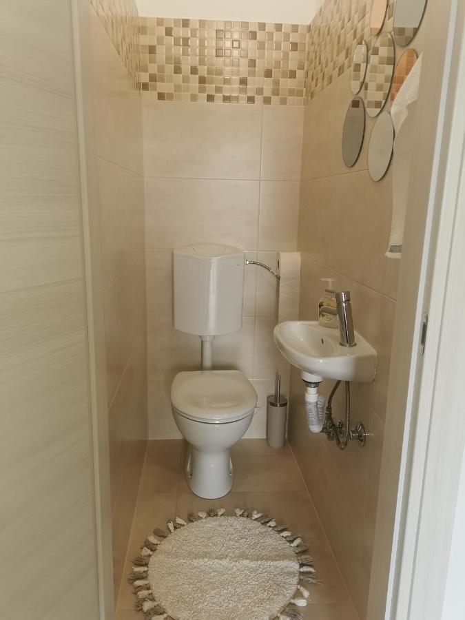 Apartmani Nika Rijeka Eksteriør bilde